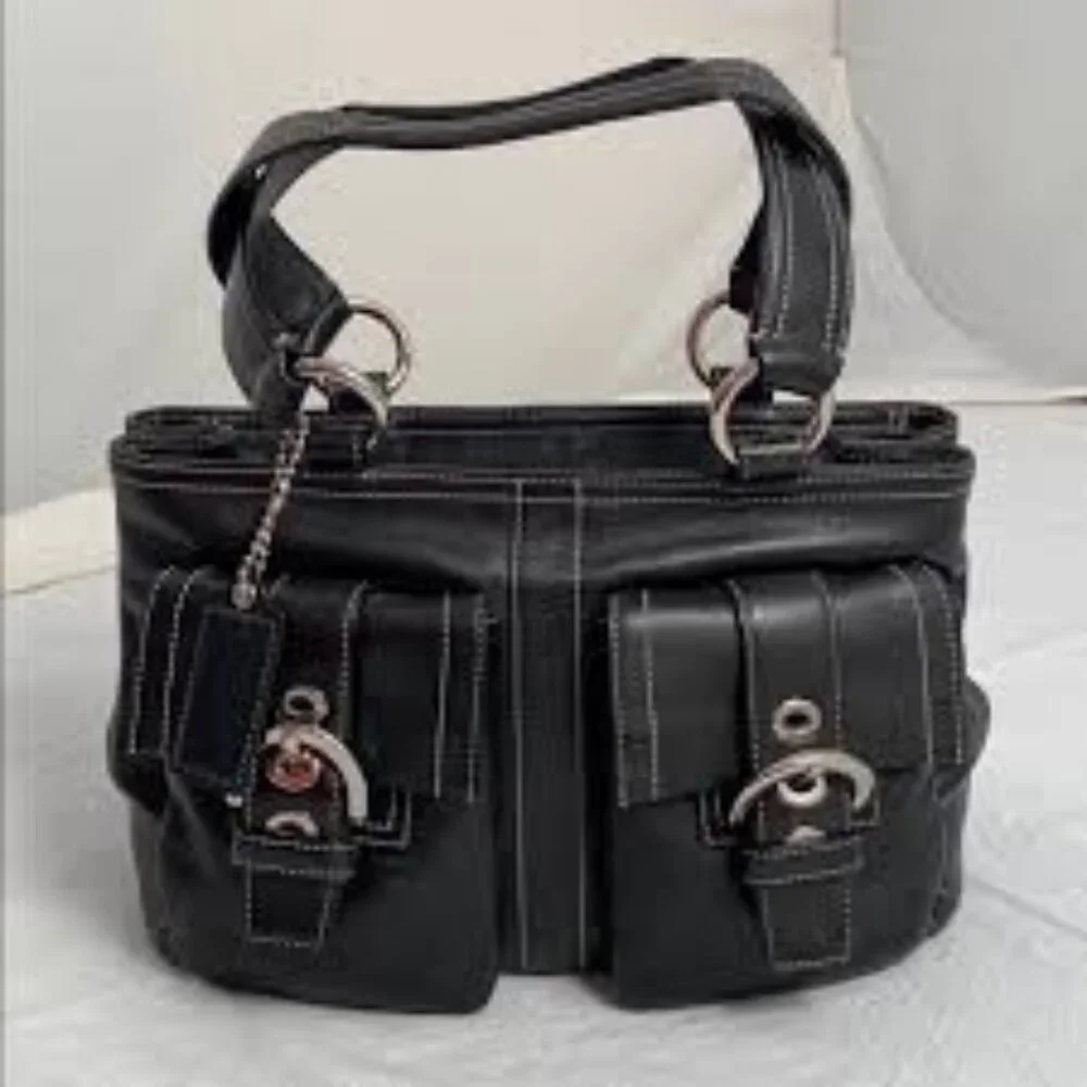 Euc Coach Soho leather Black Shoulder Bag Tote Purse